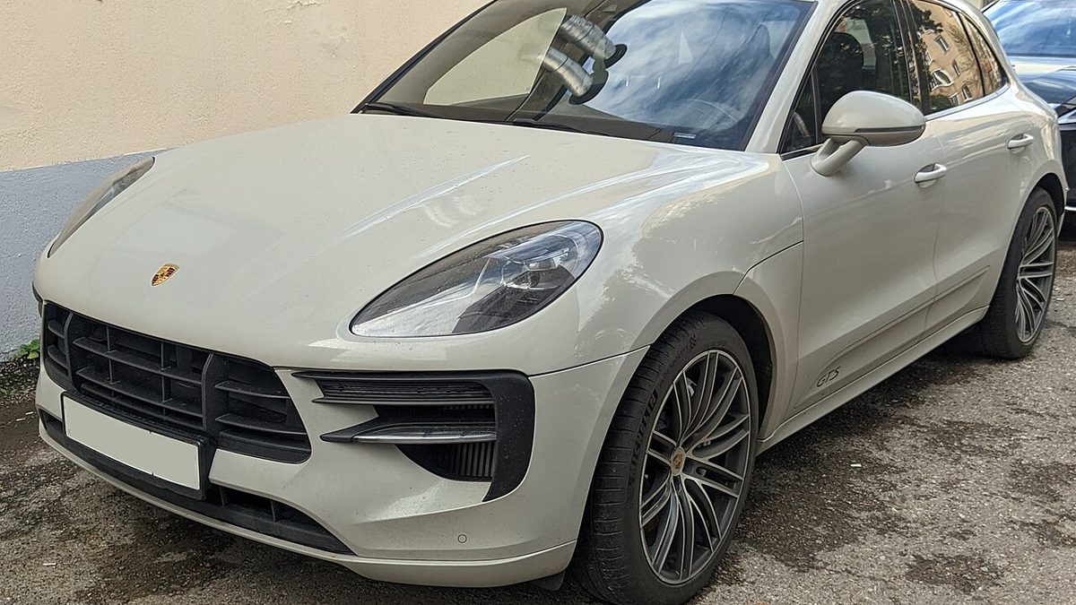 MACAN
