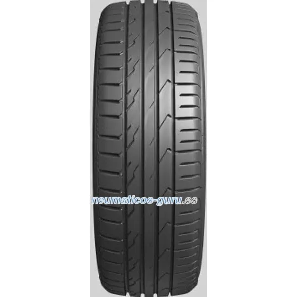 ES880 275/35 R19