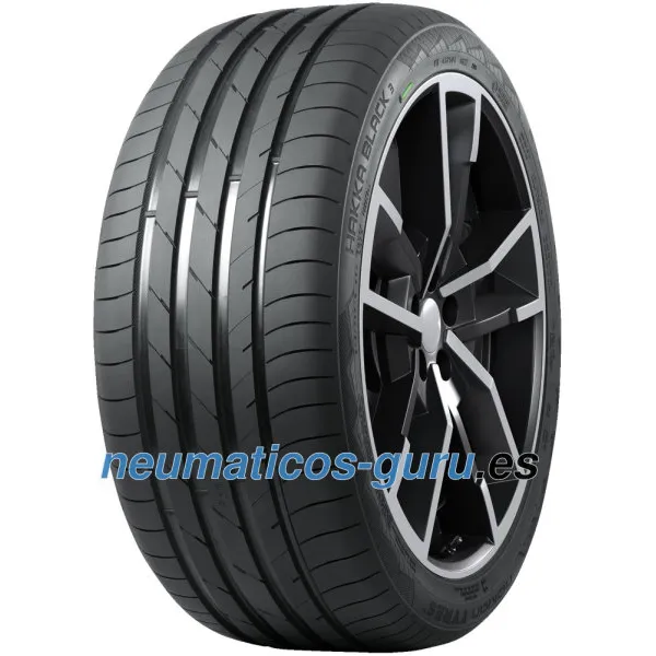 Hakka Black 3 285/40 R22