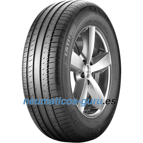Latitude Sport 235/60 R18