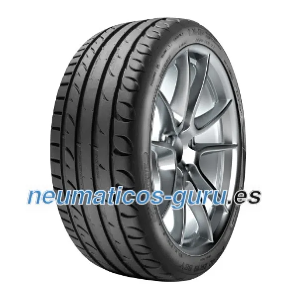 Ultra High Performance 235/40 R18