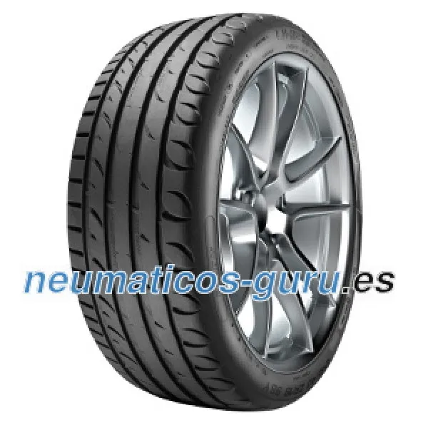 Ultra High Performance 255/35 R19